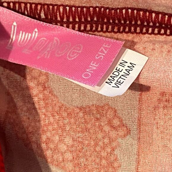 0657 LuLaRoe Size OS Leggings Valentine Hearts Print Red and Maroon New - Picture 5 of 6